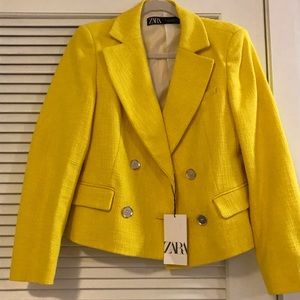 Zara. Blazer. Never worn, has tag